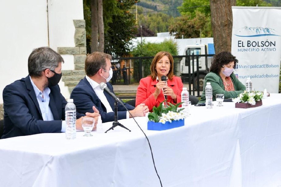 Carreras junto al ministro Lammens visitaron El Bolsón